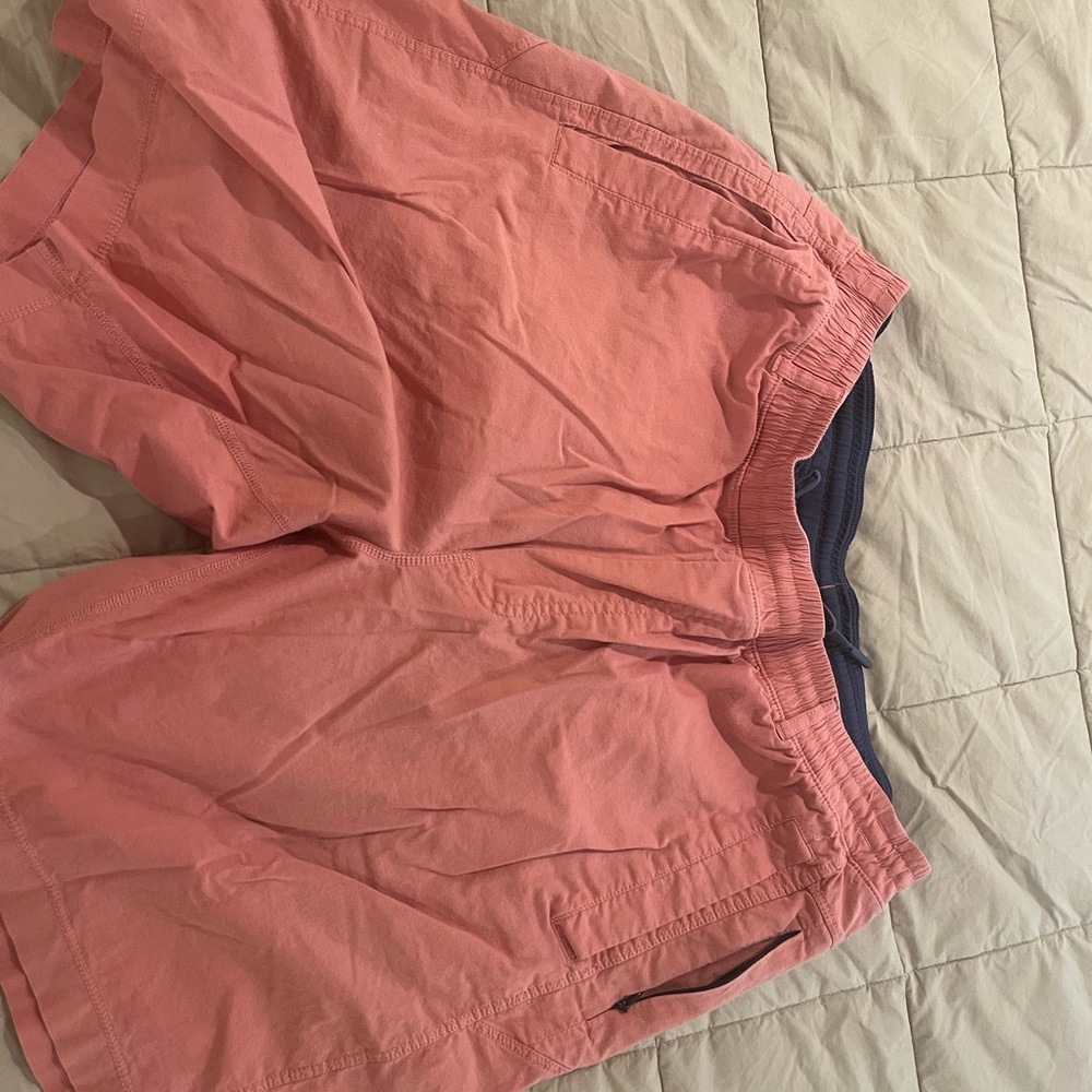 Birddogs Coral Athletic Shorts